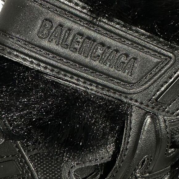 Balenciaga Fur lined Track sandal - Picture 6 of 7